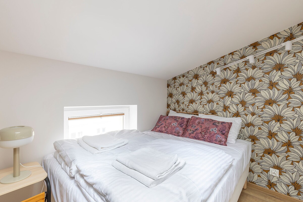 Apartament 102